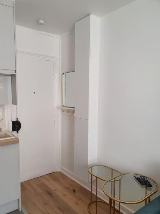 Cocon Chic Parisien Niche Au Coeur De Montmartre Appartement Paris